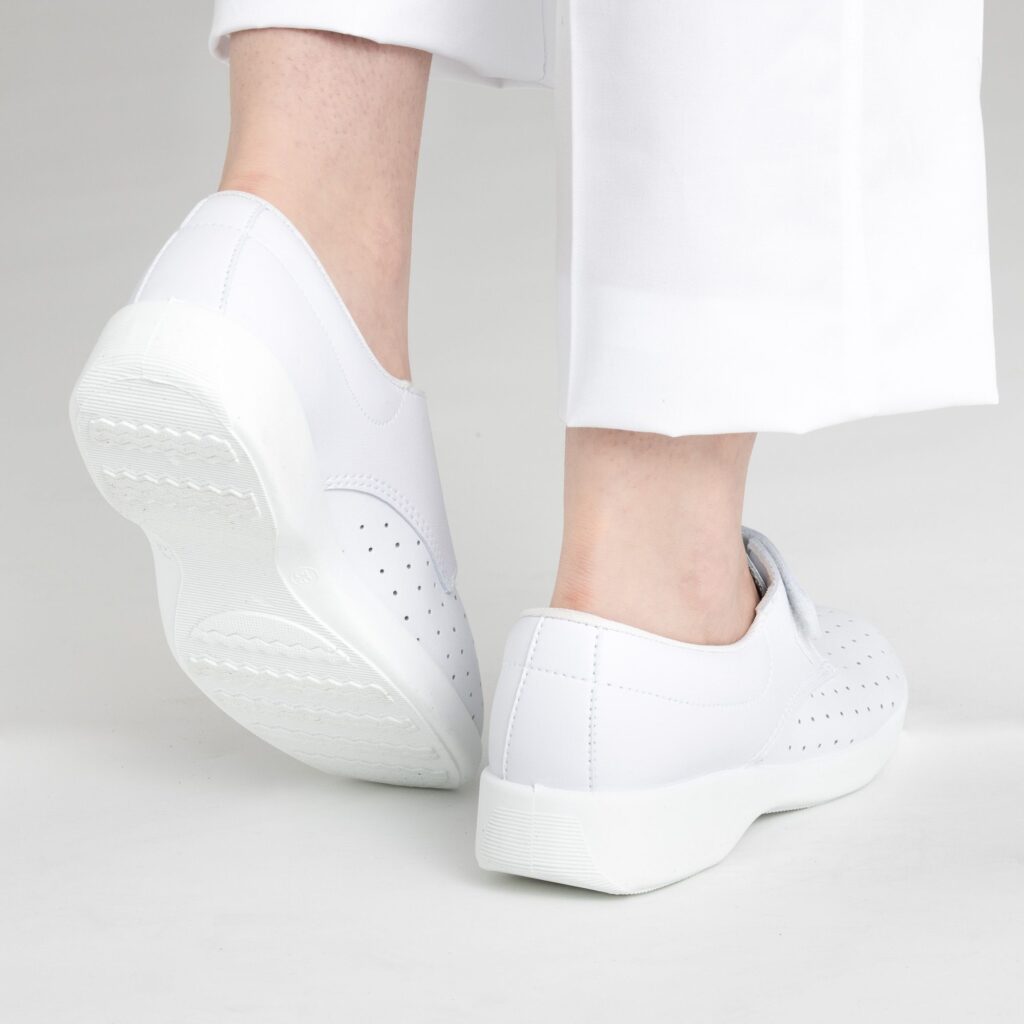 Calzado de seguridad certificado para protección en entornos industriales